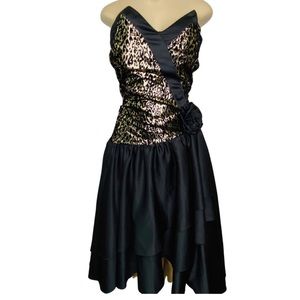 Liza Minnelli Vintage 80’s Lame Strapless Dress 11/12 animal print